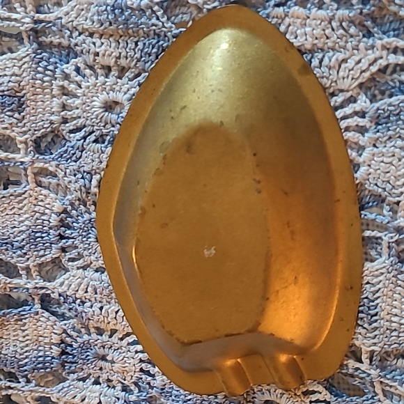 Metal Isreal Painted Ashtray - Picture 4 of 4